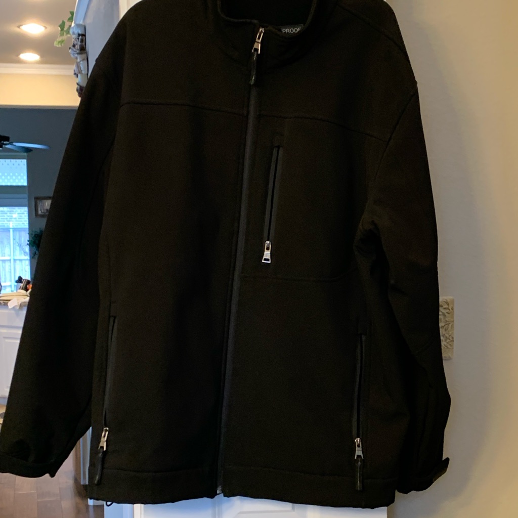 Like New Black Mens Weatherproof Jacket